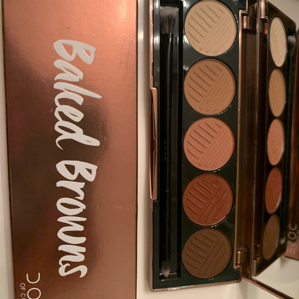 Dose of colors eyeshadow palett